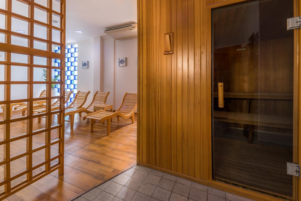 Hotel Delfino Milano Marittima Exterior photo